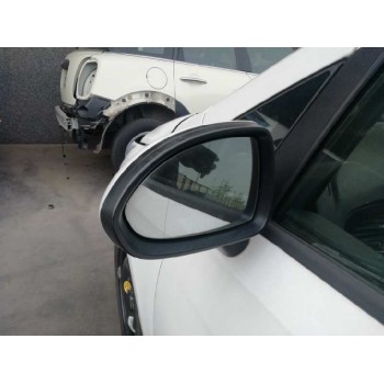 RETROVISOR IZQUIERDO CARCASA TOCADA 3 PINS