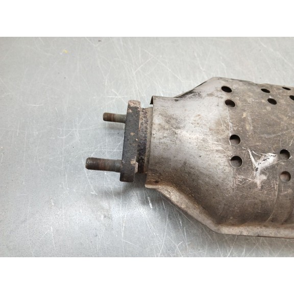 Recambio de catalizador para kia sorento 2.5 crdi referencia OEM IAM UABL4M  