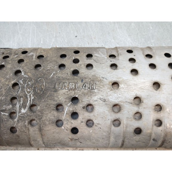 Recambio de catalizador para kia sorento 2.5 crdi referencia OEM IAM UABL4M  