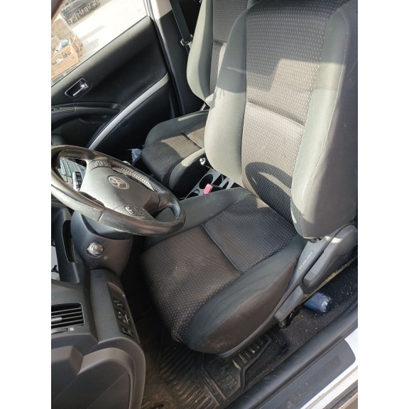 toyota corolla verso (zer_, zze12_, r1_) del año 2008