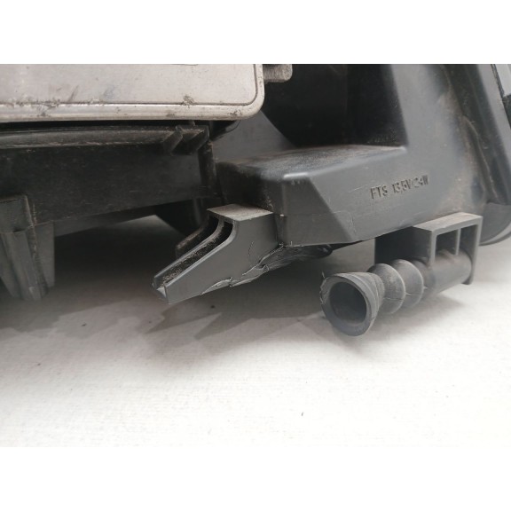 Recambio de faro izquierdo para audi a4 ber. (b8) básico referencia OEM IAM 1307023425 8K0941597 