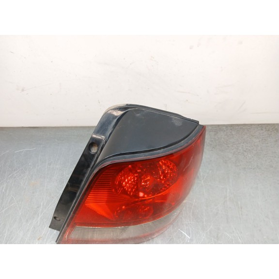 Recambio de piloto trasero izquierdo para kia sorento i (jc) 2.5 crdi referencia OEM IAM   