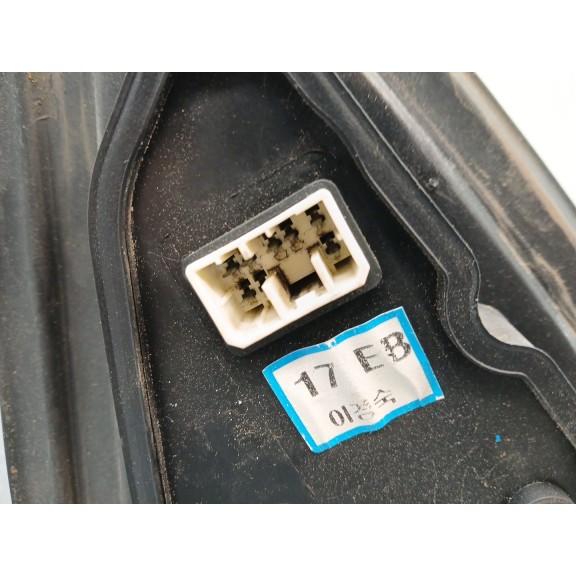 Recambio de retrovisor izquierdo para kia sorento i (jc) 2.5 crdi referencia OEM IAM E11015753  