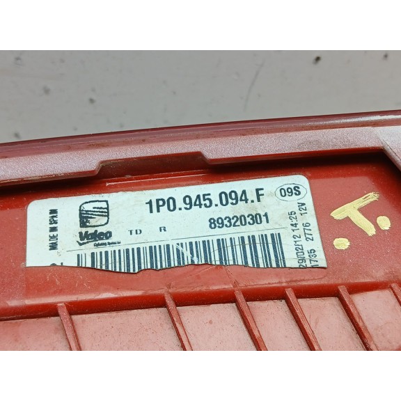 Recambio de piloto trasero derecho interior para seat leon (1p1) reference referencia OEM IAM 1p0945094f 89320301 
