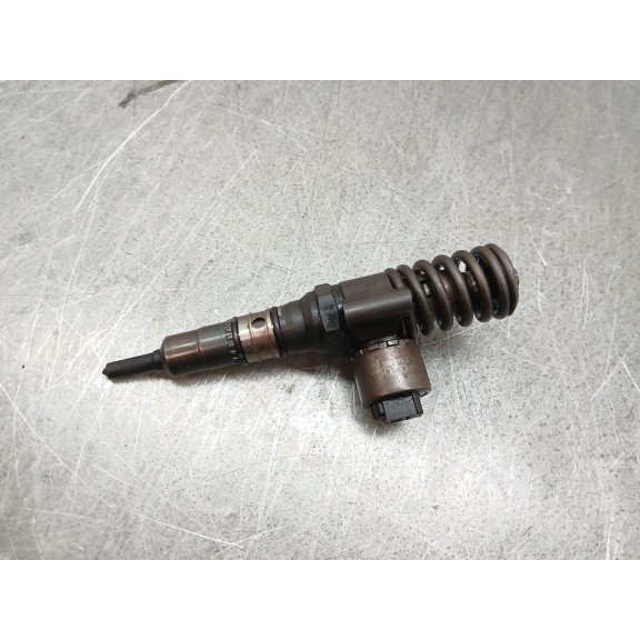 Recambio de inyector para seat leon (1p1) reference referencia OEM IAM   