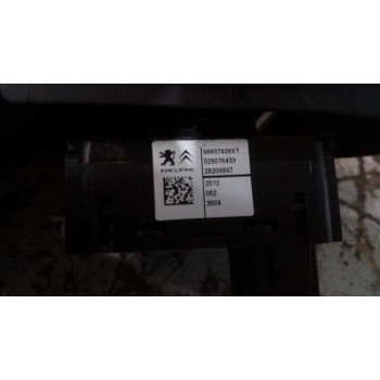 Recambio de mando elevalunas trasero izquierdo para citroën c4 lim. collection referencia OEM IAM 96657926XT  4 PIN