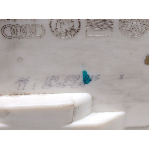 Recambio de cerradura puerta trasera derecha para seat leon (1p1) reference referencia OEM IAM 1p0839016 FUNCIONA 