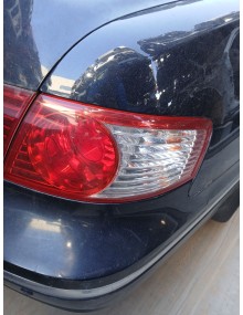 Recambio de piloto trasero derecho para kia opirus (gh) 3.5 referencia OEM IAM 924023F010  92402-3F010 2