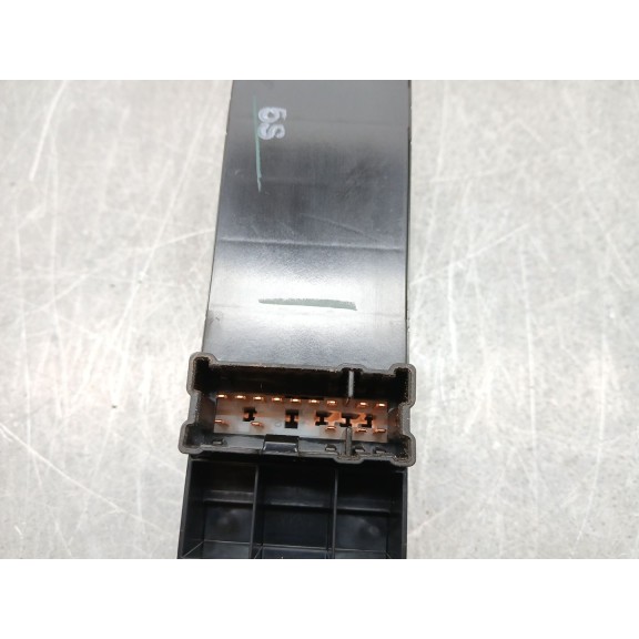 Recambio de mando elevalunas delantero izquierdo para nissan micra v (k14) 1.5 dci referencia OEM IAM 18208SD  