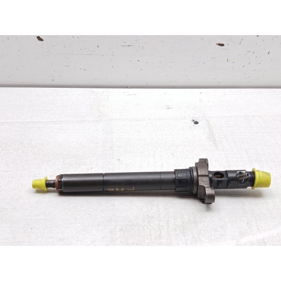 Recambio de inyector para peugeot 407 st sport referencia OEM IAM   