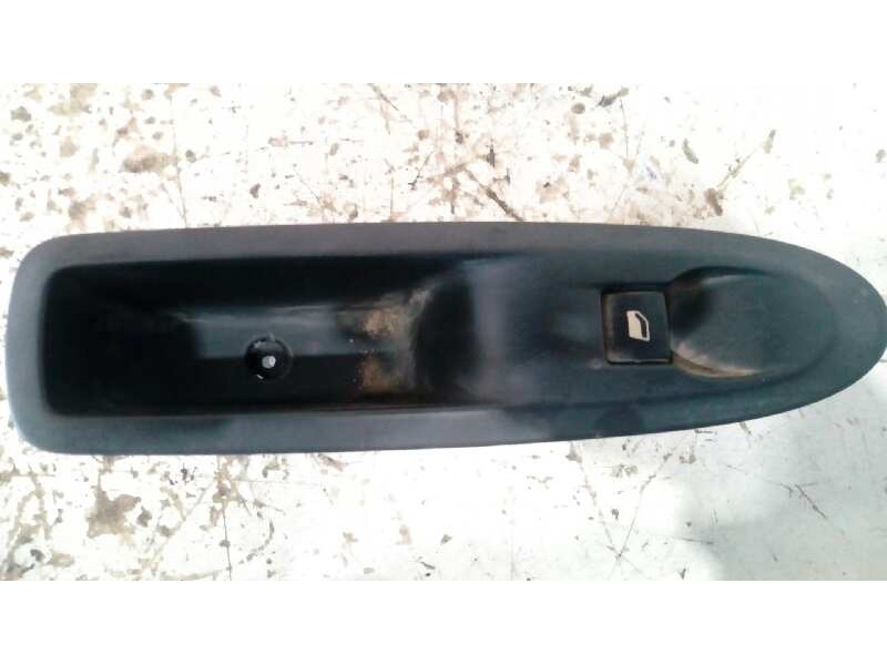 Recambio de mando elevalunas trasero derecho para citroën c4 lim. collection referencia OEM IAM 96657926XT  4 PIN
