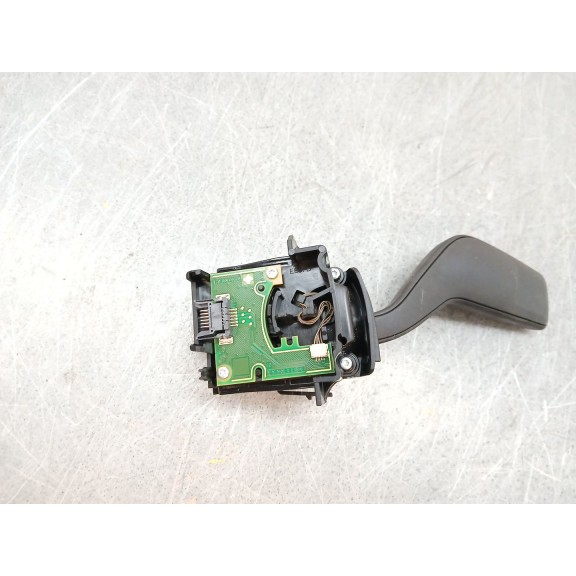 Recambio de mando intermitentes para ford fiesta vii (hj, hf) 1.0 ecoboost referencia OEM IAM   