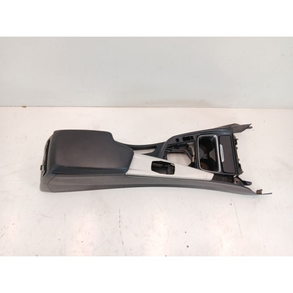 Recambio de apoyabrazos central para bmw 3 (f30, f80) 318 d referencia OEM IAM 51169235437  9235467