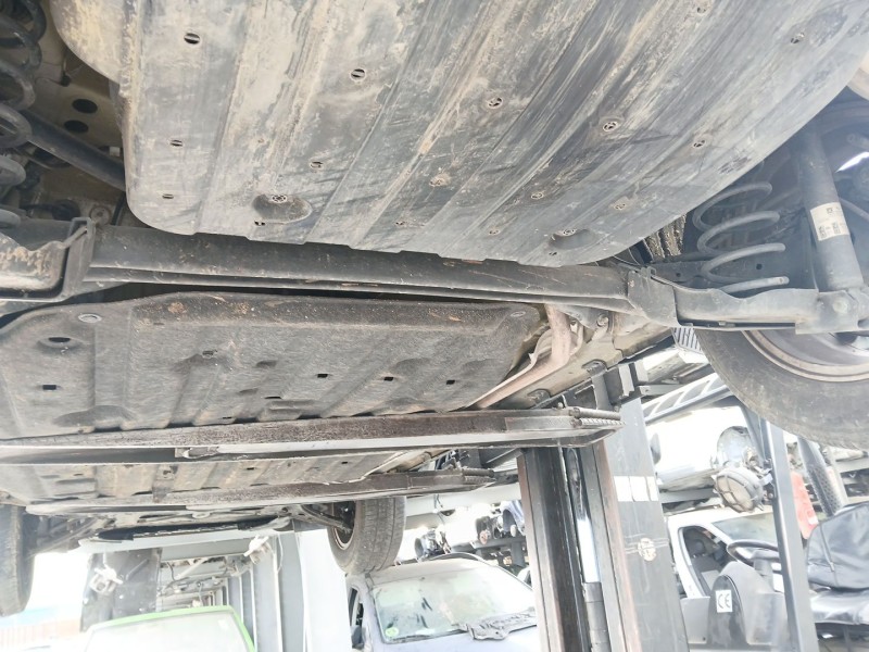 Recambio de puente trasero para honda hr-v (ru) 1.5 (ru1) referencia OEM IAM 42100T8KG10  