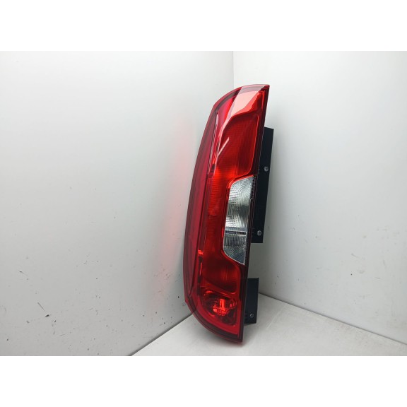 Recambio de piloto trasero izquierdo para fiat doblo ii cargo (263) furgón base referencia OEM IAM 51974248  