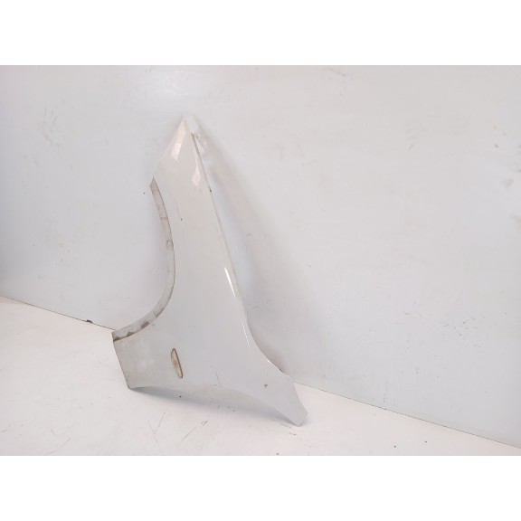 Recambio de aleta delantera izquierda para bmw x1 (e84) sdrive 18 d referencia OEM IAM 41002993155  