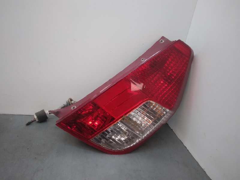 Recambio de piloto trasero derecho para hyundai i10 1.2 cat referencia OEM IAM 924020X0XX  