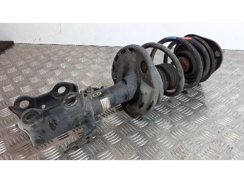 Recambio de amortiguador delantero izquierdo para lexus ct 200h referencia OEM IAM 4852076050A  