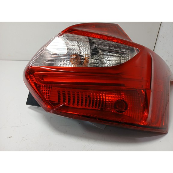 Recambio de piloto trasero derecho para ford focus iii 1.0 ecoboost referencia OEM IAM 0374D  