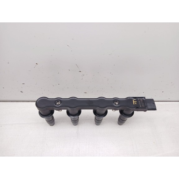 Recambio de bobina encendido para opel astra h gtc (a04) 1.6 (l08) referencia OEM IAM 098622a209  