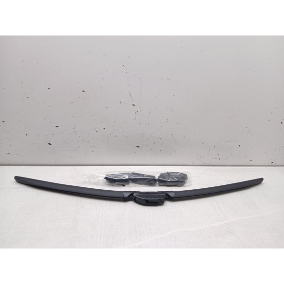 Recambio de escobilla limpia para peugeot 3008 referencia OEM IAM cgaf2665  65 cm 26´´ flexible