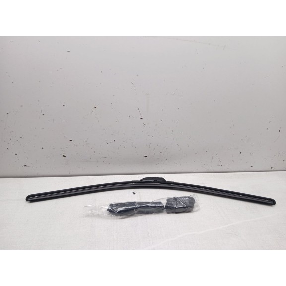 Recambio de escobilla limpia para peugeot 3008 referencia OEM IAM cgaf2665  65 cm 26´´ flexible