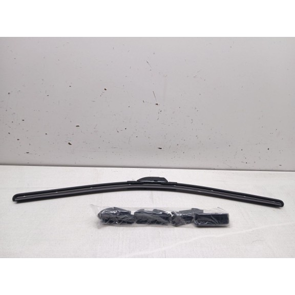 Recambio de escobilla limpia para peugeot 3008 referencia OEM IAM cgaf2460  60 cm 24´´ flexible