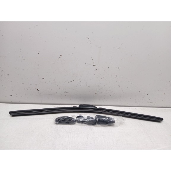 Recambio de escobilla limpia para peugeot 3008 referencia OEM IAM cgaf2358  58 cm 23´´ flexible