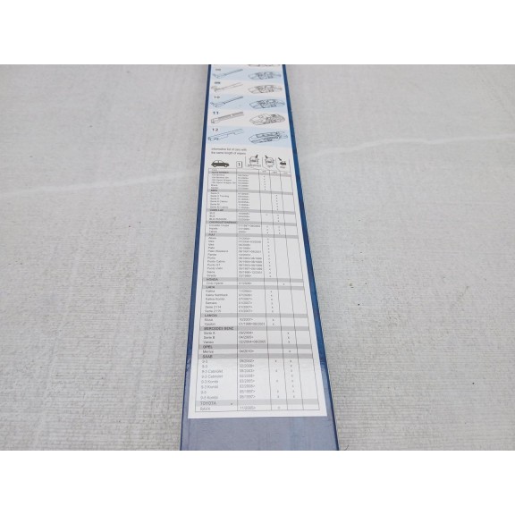 Recambio de escobilla limpia para peugeot 3008 referencia OEM IAM cgaf2358  58 cm 23´´ flexible