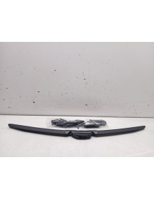 Recambio de escobilla limpia para peugeot 3008 referencia OEM IAM cgaf2255  55 cm 22´´ flexible