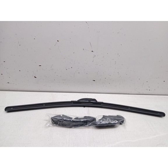 Recambio de escobilla limpia para peugeot 3008 referencia OEM IAM cgaf2255  55 cm 22´´ flexible