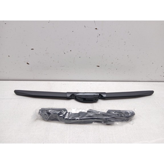 Recambio de escobilla limpia para peugeot 3008 referencia OEM IAM cgaf1743  43 cm 17´´ flexible