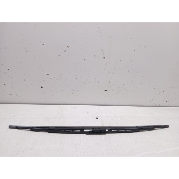 Recambio de escobilla limpia para peugeot 3008 referencia OEM IAM universal cgau1948  48 cm 19´´