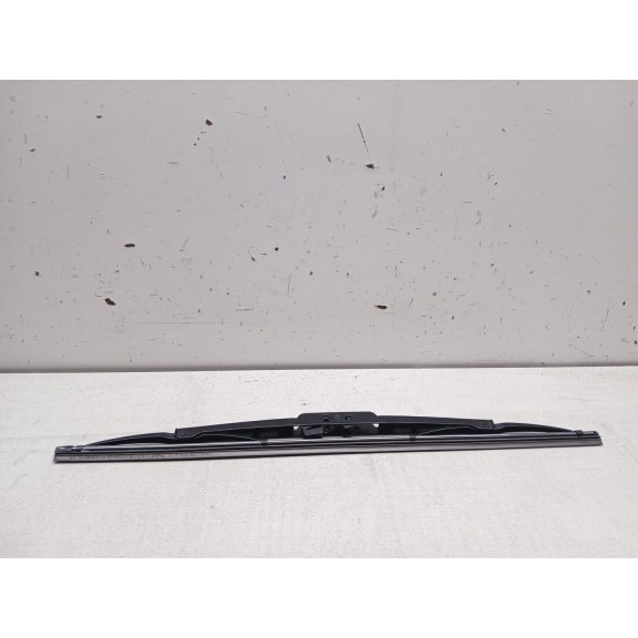 Recambio de escobilla limpia para peugeot 3008 referencia OEM IAM universal cgau1640  40 cm 16´´