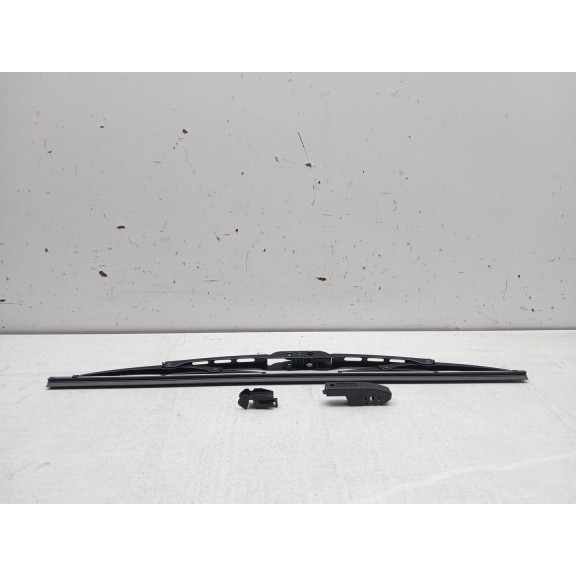 Recambio de escobilla limpia para peugeot 3008 referencia OEM IAM universal cgau1743  43 cm 17´´