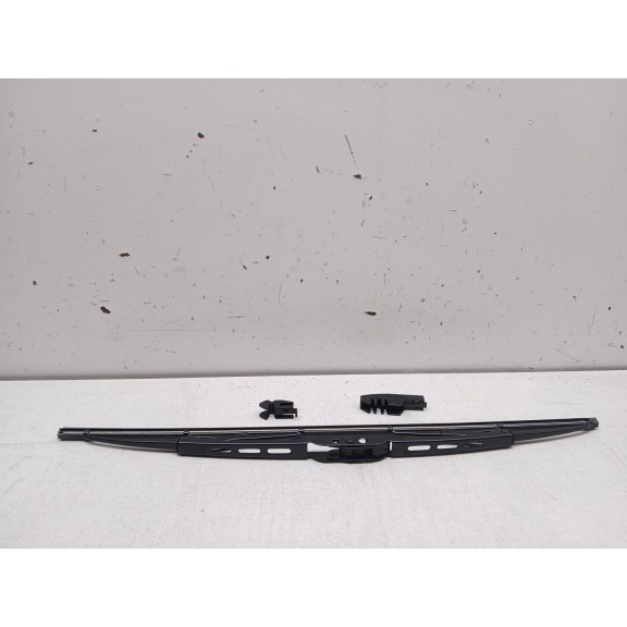 Recambio de escobilla limpia para peugeot 3008 referencia OEM IAM universal cgau1743  43 cm 17´´