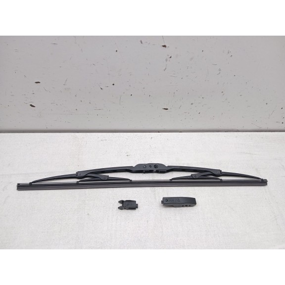 Recambio de escobilla limpia para peugeot 3008 referencia OEM IAM universal cgau1743  43 cm 17´´