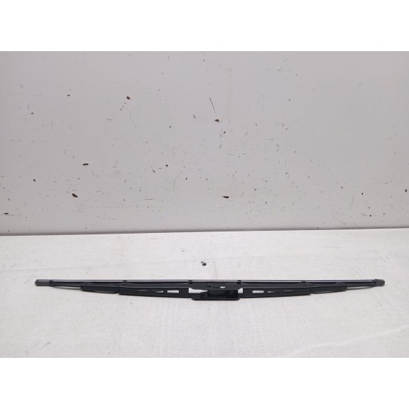 Recambio de escobilla limpia para peugeot 3008 referencia OEM IAM universal cgau1845  45 cm 18´´