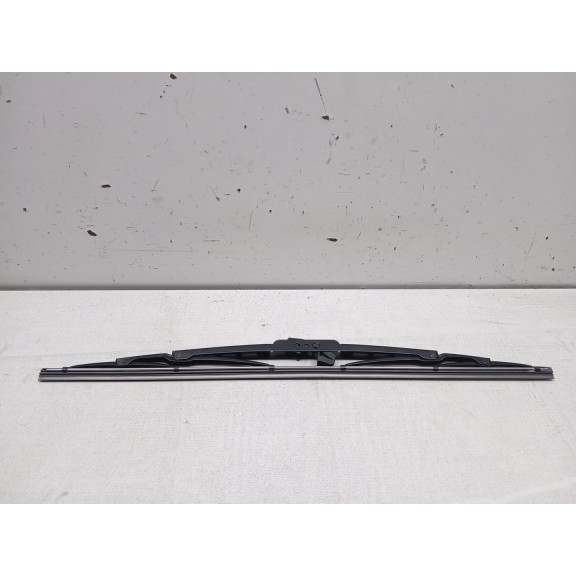 Recambio de escobilla limpia para peugeot 3008 referencia OEM IAM universal cgau1845  45 cm 18´´