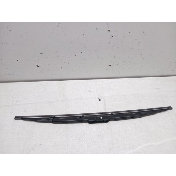 Recambio de escobilla limpia para peugeot 3008 referencia OEM IAM universal cgau1948  48 cm 19´´