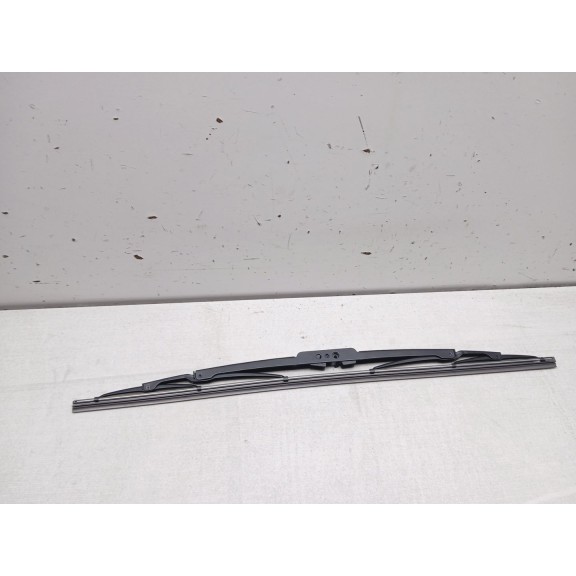 Recambio de escobilla limpia para peugeot 3008 referencia OEM IAM universal cgau1948  48 cm 19´´