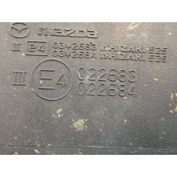 Recambio de retrovisor derecho para mazda 3 (bl) 1.6 mzr (bl14) referencia OEM IAM E4022683 E4022684 