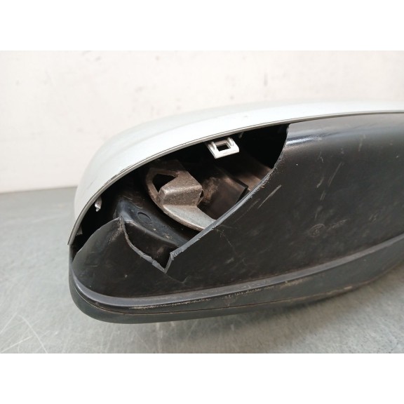 Recambio de retrovisor izquierdo para opel astra h gtc (a04) 1.6 (l08) referencia OEM IAM 13252960  