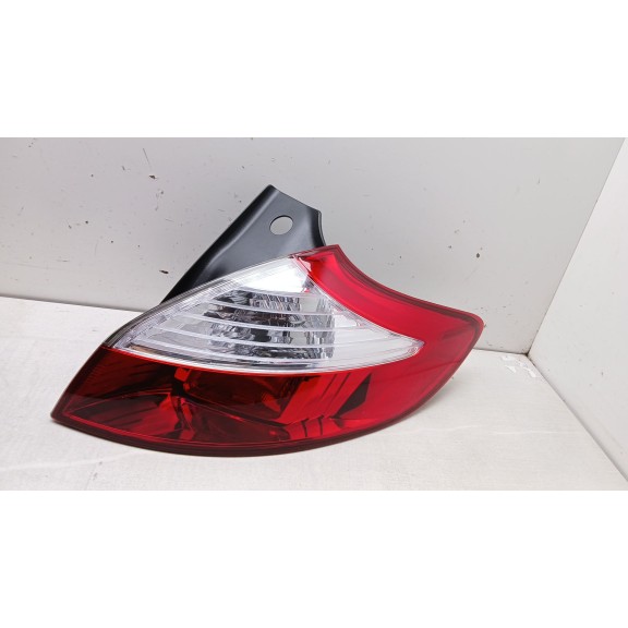 Recambio de piloto trasero derecho para renault megane iii berlina 5 p referencia OEM IAM 265500007R  