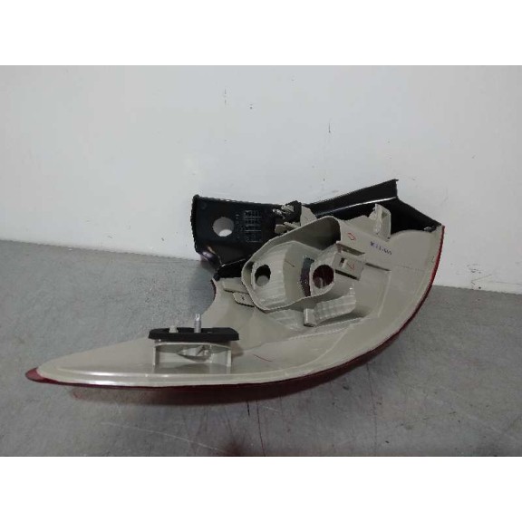 Recambio de piloto trasero derecho para renault megane iii berlina 5 p referencia OEM IAM 265500007R  