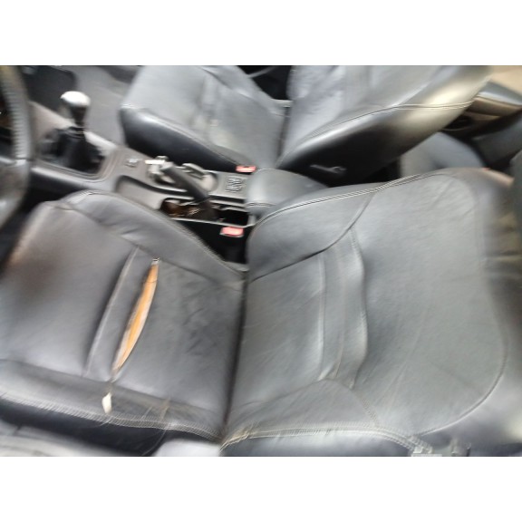 nissan primera hatchback (p12) del año 2003