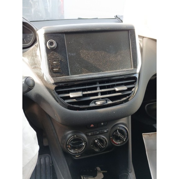 peugeot 208 i (ca_, cc_) del año 2018