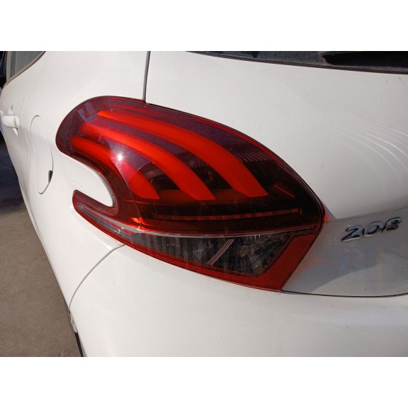 Recambio de piloto trasero izquierdo para peugeot 208 i (ca_, cc_) 1.2 gpl referencia OEM IAM   