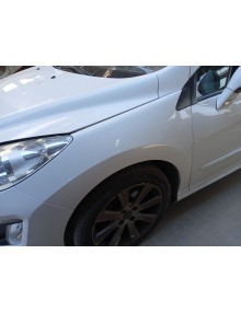 Recambio de aleta delantera izquierda para peugeot 308 i (4a_, 4c_) 1.6 hdi referencia OEM IAM   