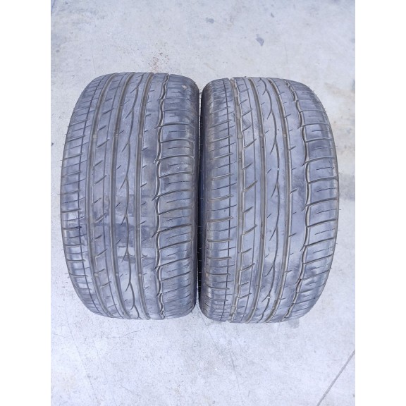 Recambio de neumatico para lexus is 300h referencia OEM IAM 255-35-18 94Y X2 18